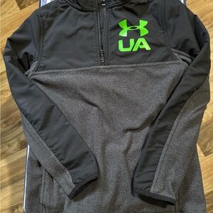 Boys Under Armour Pullover